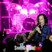 Kenny G Live in Jakarta: Nostalgia dengan Saxophonist Legenda