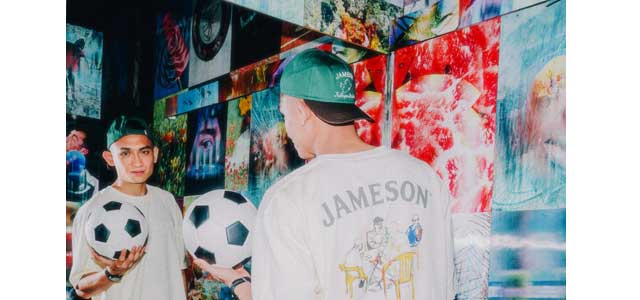 RAYAKAN SEMANGAT KEBERSAMAAN PENGGEMAR SEPAK BOLA JAMESON HADIRKAN KOLABORASI J BALVIN DAN KIDSUPER